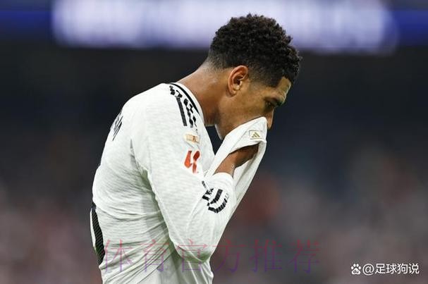 未开启谈判!记者:戴维斯转会皇马的交易并不乐观 未开启谈判!记者:戴维斯转会皇马的交易并不乐观